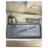 Hearthside De Luxe Pinking Shears Set
