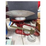 General Store Counter Scale With Weights