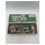 Wm. Rogers A1 Silverplate Flatware Set