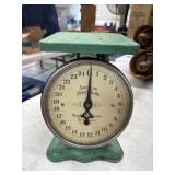 American Family Scale 25 lb Kitchen Scale