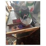 Kitchenware and Decorative Items Lot