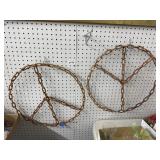 19" Diameter Metal Chain Peace Signs