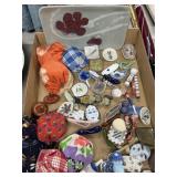 Japanese Porcelain Chopstick Rests and Fabric Pouc