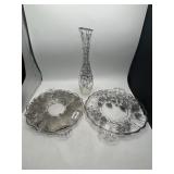 3-Piece Glass Set: 2 Plates & 1 Floral Vase