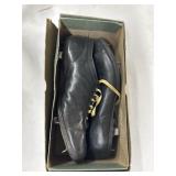 GoldSmith 8RD Leather Running Shoes, Spikes, Box