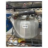 Wagner Ware Colonial Tea Kettle 6 Qt #108A