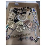 Vintage Costume Jewelry Lot, Some Signed Pieces