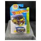 2013 Hot Wheels Volkswagen Kool Kombi