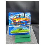 2005 Hot Wheels #099 Red Lines
