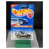 1994 Hot Wheels #304 Roll Patrol