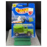 1990 Hot Wheels #42 Oshkosh Snowplow
