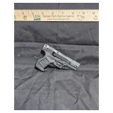 Knife That Looks Like a Pistol