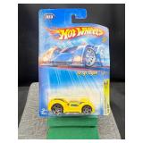 2005 Hot Wheels #023 Curb Side