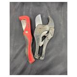 Pipe Cutter & 410mm Ratcheting PVC Pipe Cutter