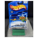 2003 Hot Wheels #016 Fishï¿½d & Chipï¿½d