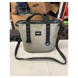 YETI SOFT SIDED COOLER