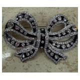 BOW BROOCH