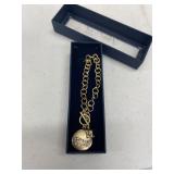 CRYSTAL PEACE PENDANT BRACELET