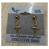 SENSITVE EARS CROSS EARRINGS