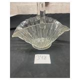 glass fan shaped fruit basket