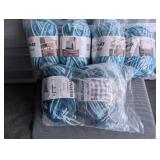 yarn lot 9 - yarnspirations bernat blanket -...