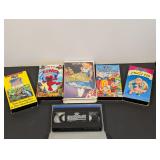 VHS lot - 1 little kids