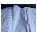 3 Large White Tablecloths Lot 2