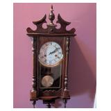 Kassel grandmother wall clock