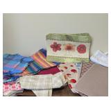 Kitchen: Tablecloths & Placemats