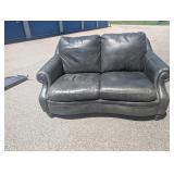 Dark Green Leather Loveseat/Sofa/Couch