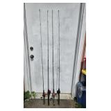 (4) 5 1/2' Fishing Rods w/zebco Reels