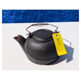 Cast Iron Kettle with Handle and Lid
