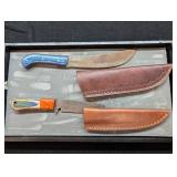 Knife: 2 Damascus Knives, Leather Sheaths