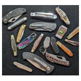 Pocket Knife: Lot of 18 Assorted Knives