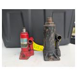 2 Bottle Jacks (no handles)