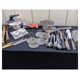 Vintage Kitchen: Hand Shredder, Bacon Press etc