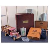 Humidor, Cigar Boxes, Flasks, Cigarette Case etc