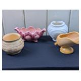 4 Hull Vases / Urns