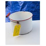 Granite Ware Pot - White with Red Trim