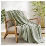 $42 Madison Park Twin Size Blanket, 70% Rayon...