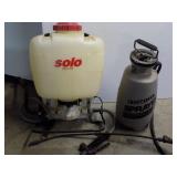 2 Sprayers