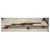 4 Pipe Clamps