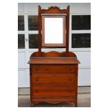Pine 3-Drawer Dresser with Mirror