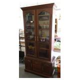 Walnut 8-Gun Gun Cabinet / Curio Cabinet