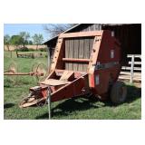 Case 8430 Round Hay Baler