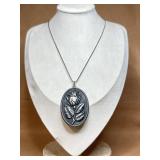 Sterling necklace & rose pendant