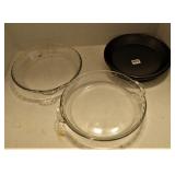 Metal & Glass Pie Pans