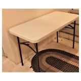 4 ft. Plastic Table