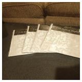 Table Clothes & Napkins