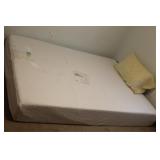10" Gel Memory Foam Mattress -Queen